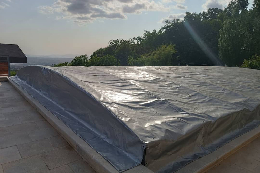 کاور استخر: ایمنی، محافظت و صرفه‌جویی در مصرف انرژی